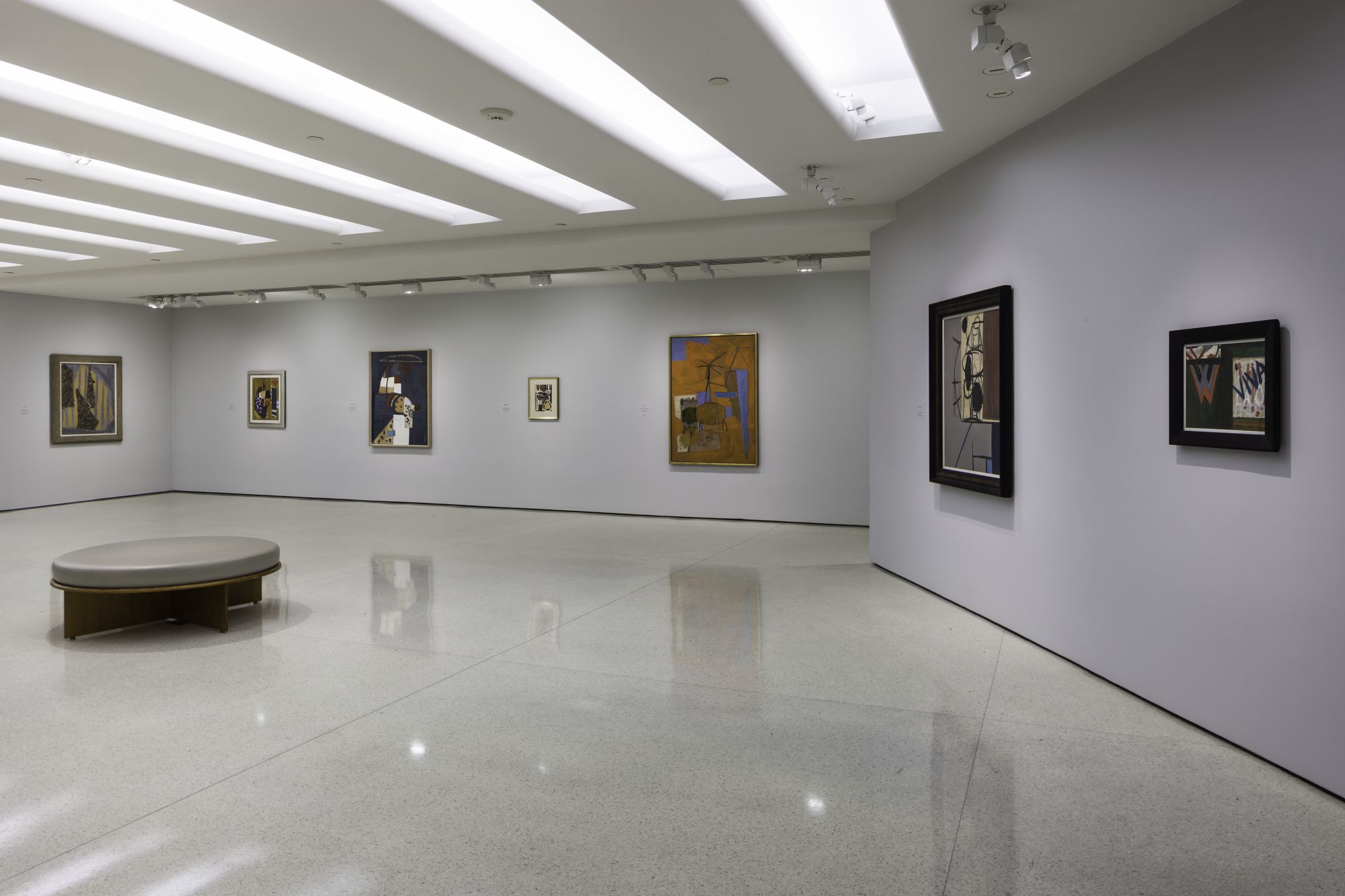 2331 Guggenheim Ph14 11763 Web