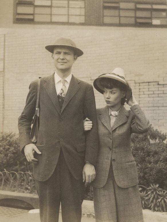 Robert and Maria Motherwell at LaGuardia Airport, May 1943.