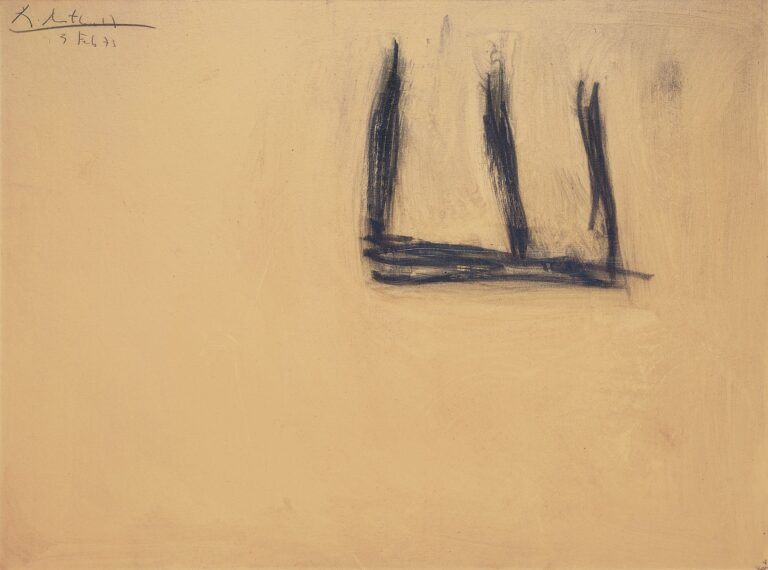 In Beige with Charcoal No. 1, 1973, acrylic and charcoal on Upson board, 36 ✕ 48 in. (91.4 ✕ 121.9 cm)
