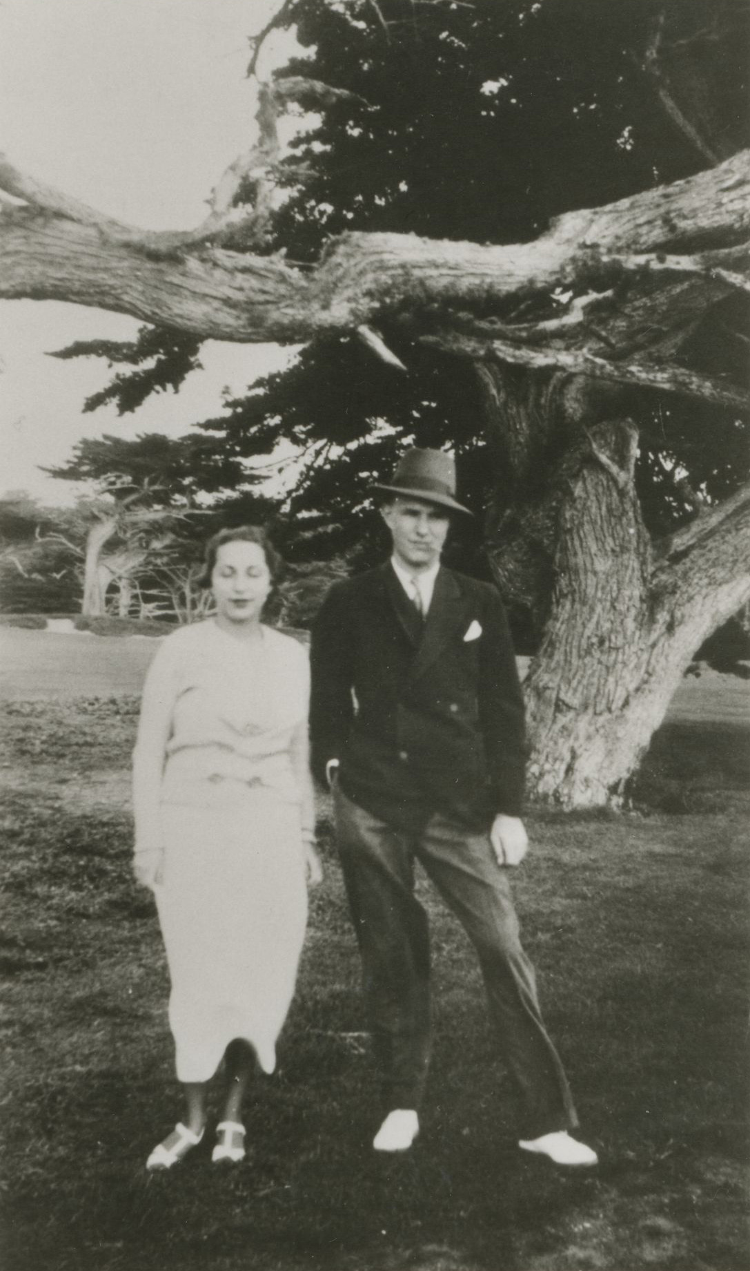 Motherwell and Jane Sommerich in Monterey-Carmel, California, 1934
