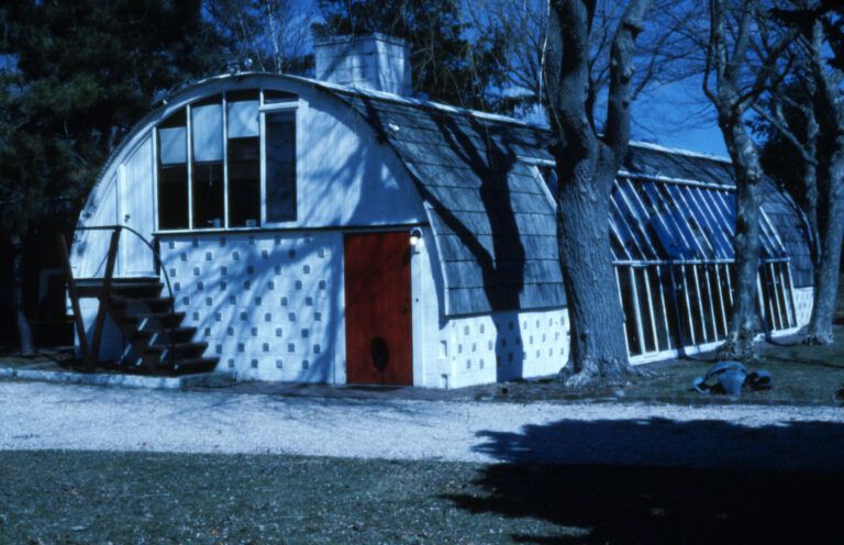 RobertMotherwell's Quonset home and studio