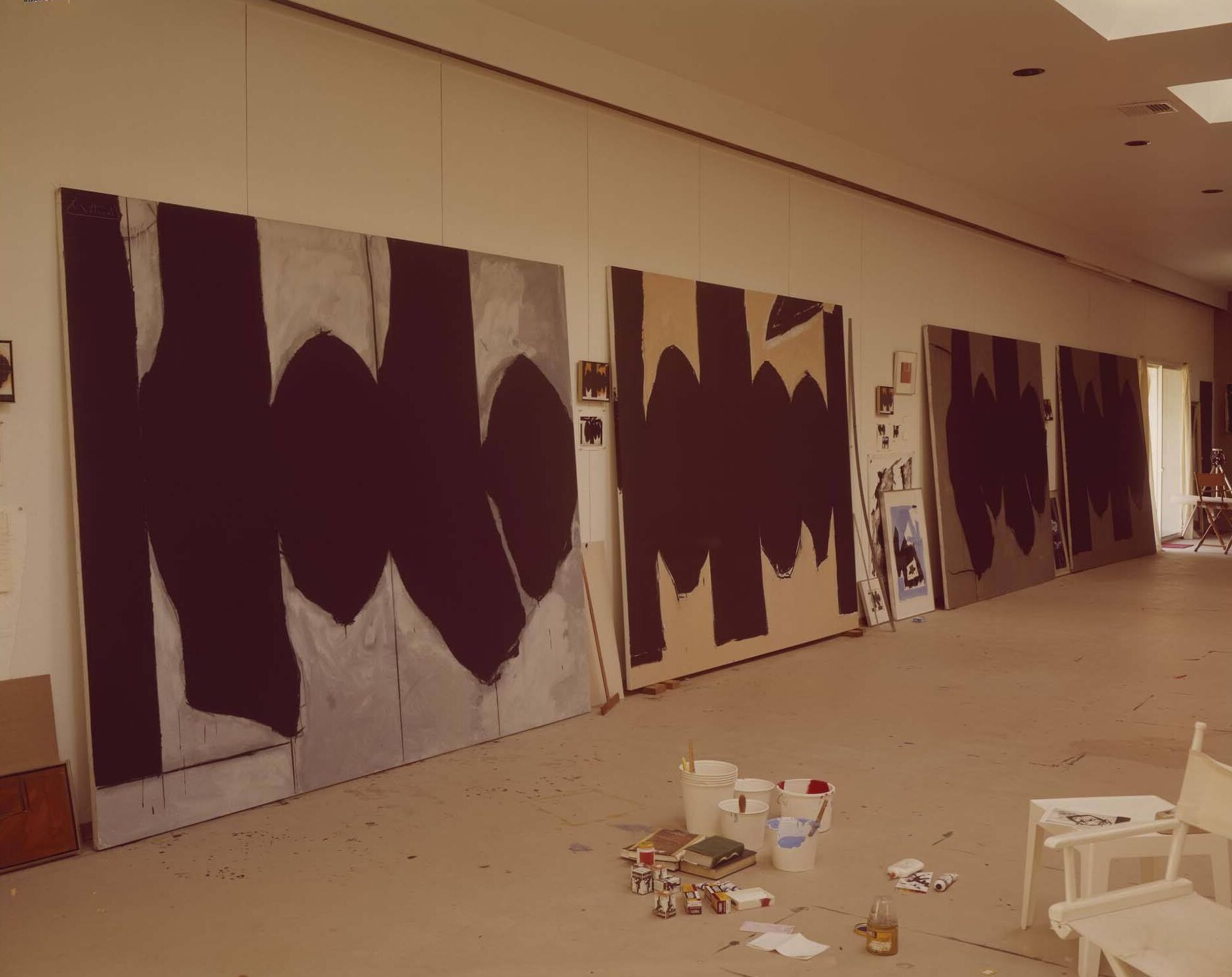 Motherwell’s Greenwich painting studio with Elegy to the Spanish Republic No. 128 and others in progress, 1975